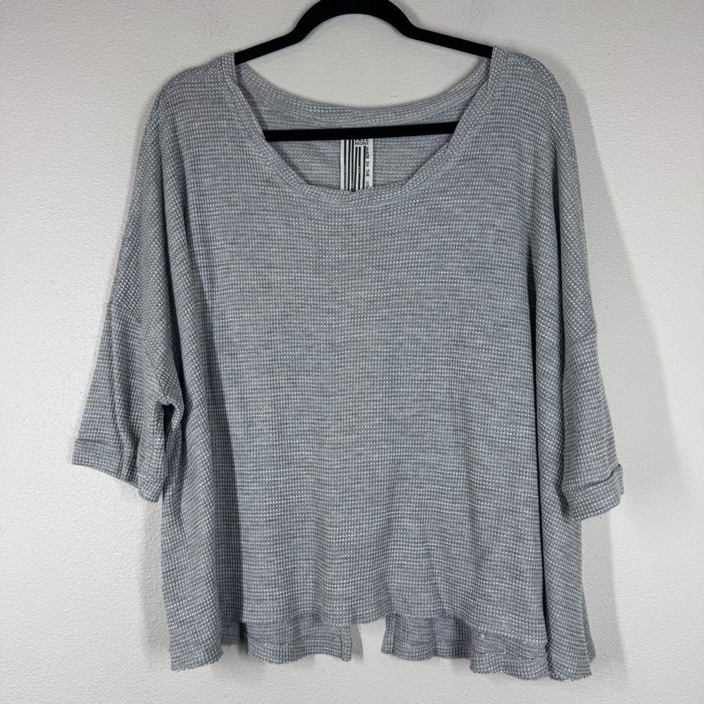 We The Free People Gray Waffle Knit Split Back Top Dolman Shirt Women’s Small
